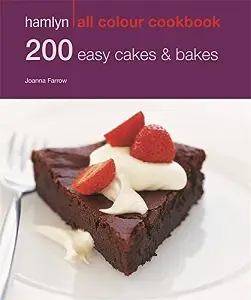 Hamlyn All Colour Cookbook: 200 Easy Cakes & Bakes