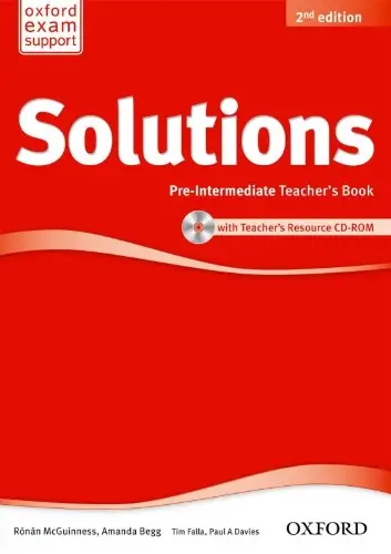 Solutions 2nd Edition Pre-Intermediate TB with CD-ROM