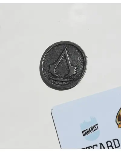 Металлический пин Assassin's Creed