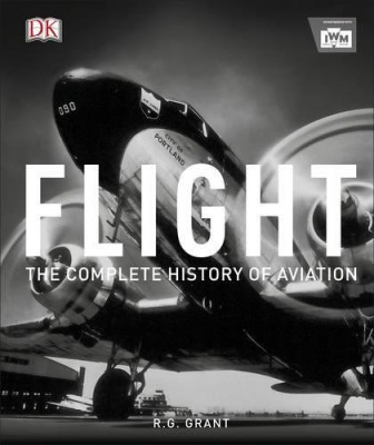 Фото - Flight: The Complete History of Aviation [Hardcover]