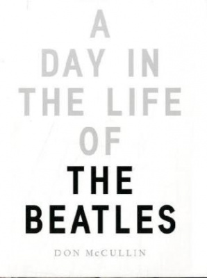 Фото - Day in the Life of the Beatles [Hardcover]