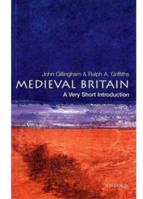 Фото - A Very Short Introduction: Medieval Britain №19