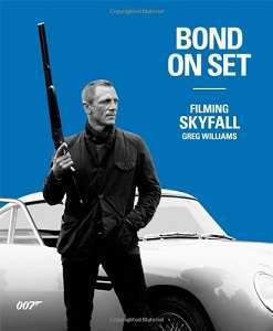 Фото - Bond on Set Filming Skyfall